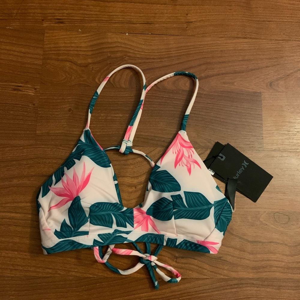 NWT Hurley medium swimsuit
